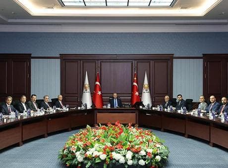 AK Parti MYK sona erdi