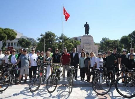 Muğla'da Yeşilay Bisiklet Turu şehit polis memuru nedeniyle ertelendi