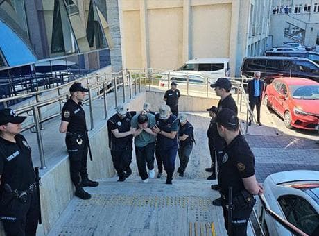 Zonguldak’ta eş zamanlı terör operasyonu! 3 tutuklama