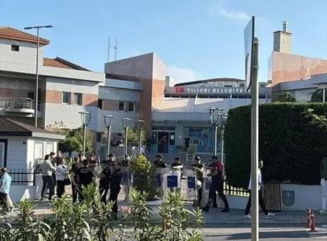 Silivri Belediyesine usulsüzlük soruşturması! 10 kişi tutuklandı
