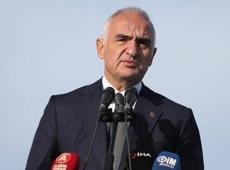 Bakan Ersoy muharrem ayı dolayısıyla sosyal medyadan mesaj yayımladı