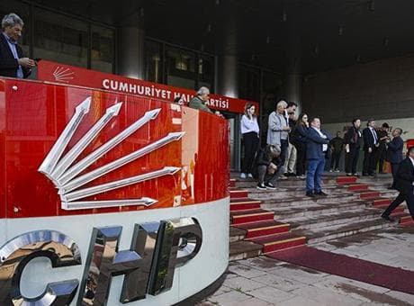 Son dakika... Delegelerin 'Kurultay' imzaları CHP'de! 839 imza toplandı