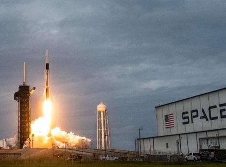 SpaceX 3 trilyon dolara ulaştı