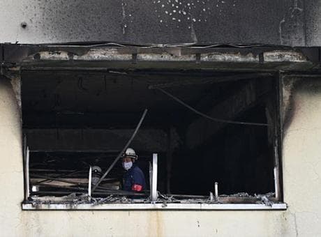 Japonya'da ilkokulda yangın! Acil durum alarmı verildi, yaralılar var