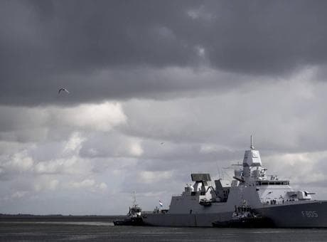 Hürmüz Boğazı'ndaki mayın temizleme fırkateyn gönderildi! Hollanda'da kritik adım