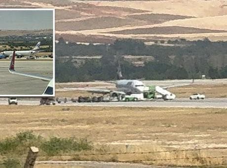 Gaziantep Havalimanı'nda yürekler ağza geldi! Uçağın inişi sırasında lastiği patladı: Bakanlıktan ilk açıklama