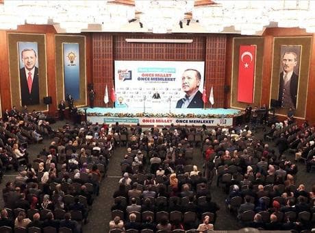AK Parti'nin kamp programı belli oldu! Bakanlar bu kez milletvekillerini dinleyecek