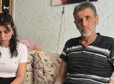 Tebligatları dikkate almadı: Kızının borcu yüzünden hesaplarına ve mallarına bloke konuldu