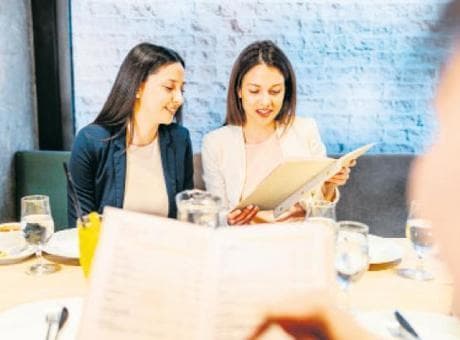 Restoran ve kafeye kalori uyarılı menü