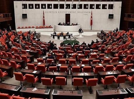 10 milletvekiline ait dokunulmazlık dosyaları Meclis'e sunuldu