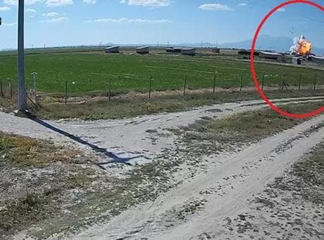 Niğde'deki havai fişek fabrikasındaki patlama güvenlik kamerasında