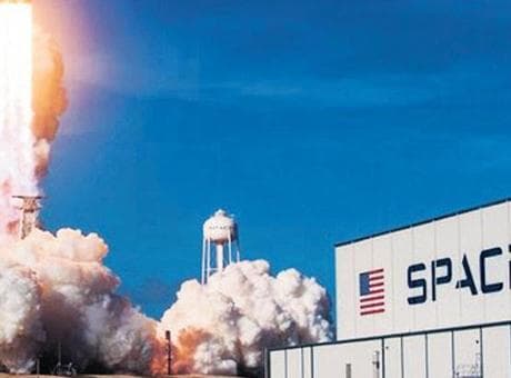 SpaceX, Nasdaq-100’e dahil ediliyor