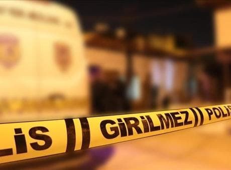 Adana'da dehşet! 16 yaşındaki kız, uyuyan annesini bıçaklayarak öldürdü