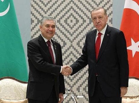 Cumhurbaşkanı Erdoğan, Berdimuhamedov ile telefonda görüştü! Türkmenistan liderine iki dev zirve için resmi davet