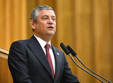 Özgür Özel: Bu milleti seçeneksiz bırakmayacağız