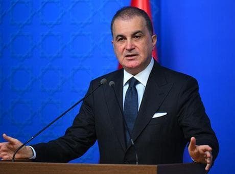 AK Parti Sözcüsü Ömer Çelik'ten Özgür Özel'e tepki: Dış vesayet arayışına yöneldi