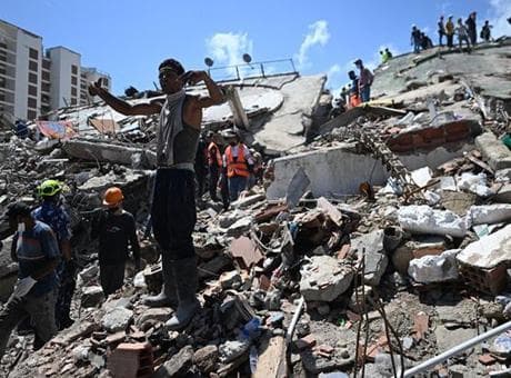 Şiddetli depremlerle sarsılan Venezuela'da sıcak gelişme! Devlet Başkanı duyurdu