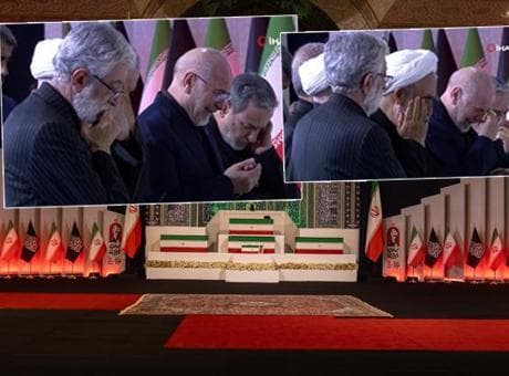 Hamaney'in cenaze töreninden görüntüler! Üst düzey isimler dini liderin tabutu başında gözyaşlarına boğuldu