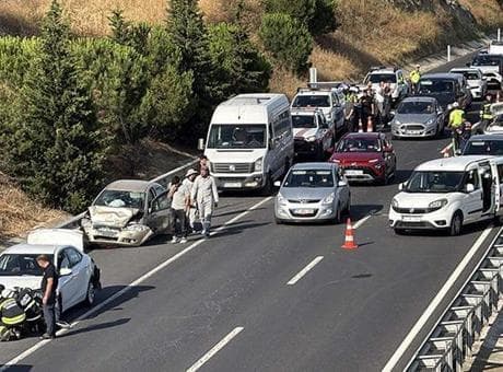 Tekirdağ'da 7 aracın karıştığı zincirleme kaza; 1 yaralı
