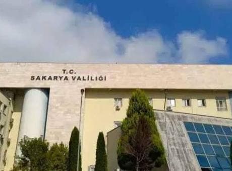 Sakarya Valiliği'nden sosyal medyada yayılan 'fuhuş operasyonu' iddiası için açıklama