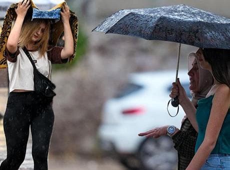 Son dakika... Meteoroloji uyardı! Sağanak geri dönüyor: İstanbul dahil birçok il için alarm
