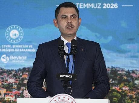 Bakan Kurum: Beykoz'da 25 mahallede bin 71 hak sahibine tapularını teslim ettik