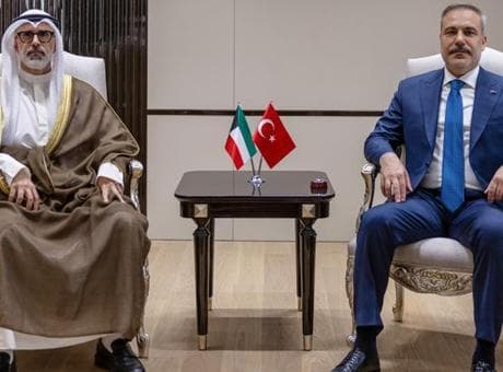 Dışişleri Bakanı Hakan Fidan, Kuveyt Dışişleri Bakanı Sabah ile görüştü