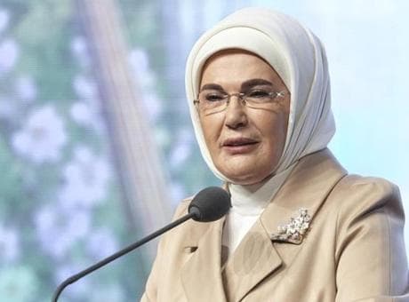Emine Erdoğan’dan Külliye'deki tarihi gecenin ardından ilk açıklama: Büyük memnuniyet duyduk
