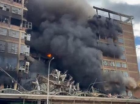 Yanan depo çöktü! 75 bin ayakkabı küle döndü: '7.2 milyon euro değerinde'