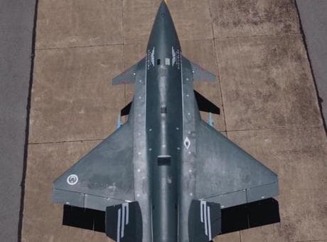 Bayraktar KIZILELMA'dan JET-230 ile bir ilk! Süpersonik füze ile vurdu