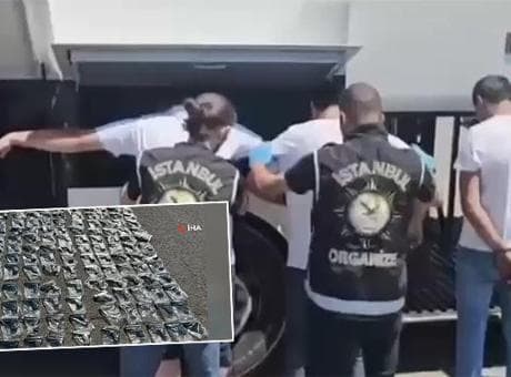 İstanbul'da durdurulan otobüsten cephanelik çıktı