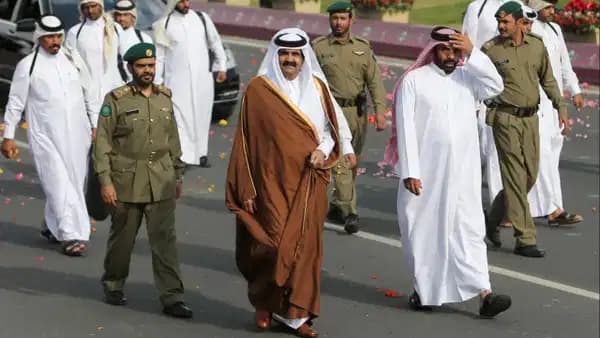 Eski Katar Emiri Şeyh Hamad bin Halife Al Sani 74 yaşında öldü