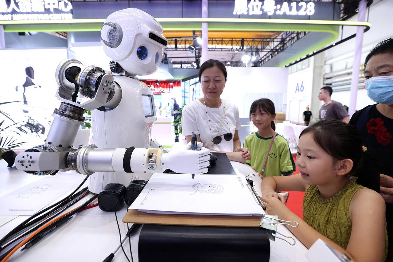 Çin’de doğum oranı dipte: Çözüm robotlarda mı?