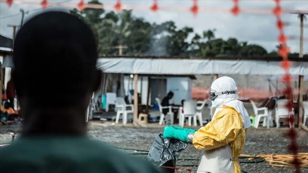 Ebola salgını alarmı: Uganda, Kongo Demokratik Cumhuriyeti’yle olan sınırını kapattı