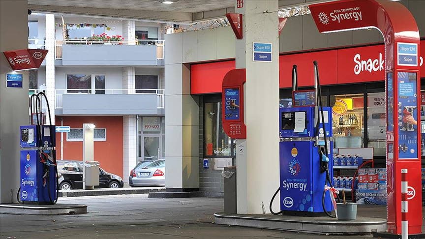Slovenya'da akaryakıt satışına kısıtlama getirildi