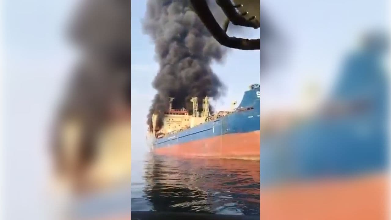 Körfez’de gerilim denize taştı: Hürmüz Boğazı’nda petrol tankerine saldırı