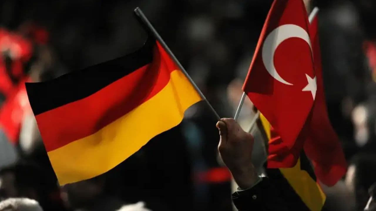 Alman vatandaşlığında tarihi artış: Türk kökenliler ilk sıralarda