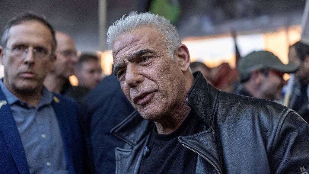 İsrail eski Başbakanı'ndan Netanyahu'ya ağır suçlamalar