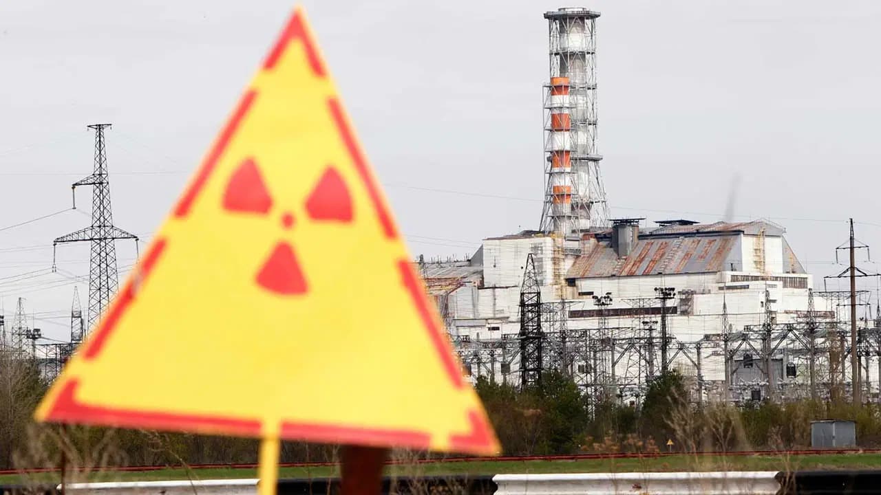 Rus İHA'sının Çernobil yakınlarında nükleer yakıt depolama tesisini vurduğu iddia edildi