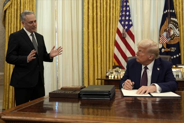 Trump’ın danışmanından sürpriz çıkış: “İran savaşını bitirme zamanı geldi...”