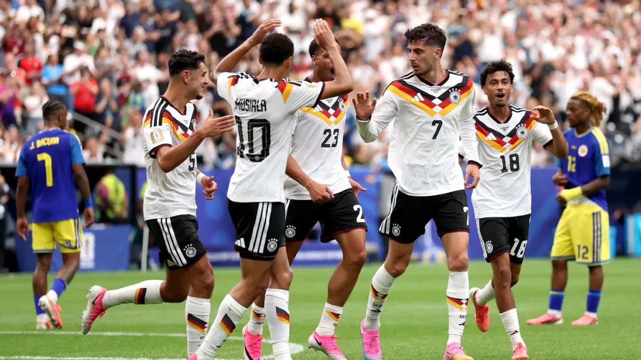 Alman futbolculardan taraftara jest: 600 kişinin masrafını üstlendiler