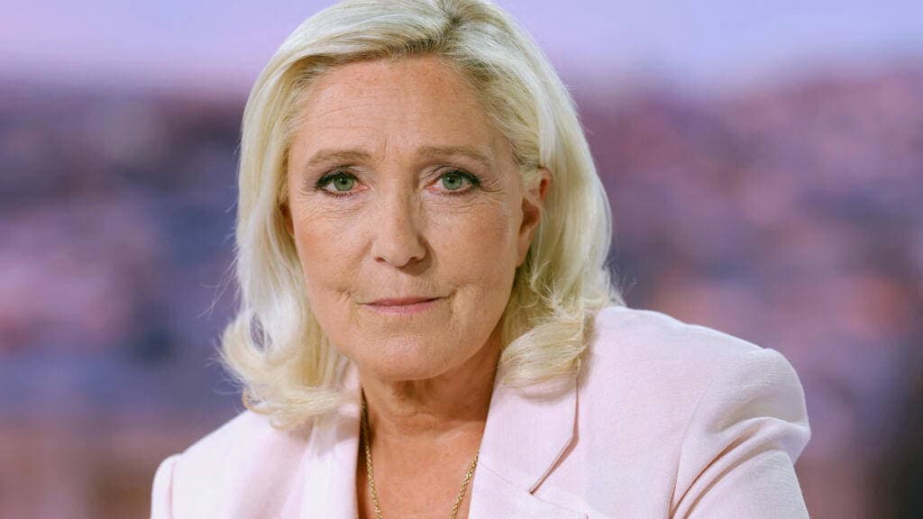 Le Pen geri adım atmadı: 2027’de adayım