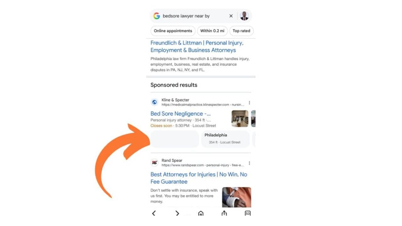 Google, arama ağı reklamlarında kaydırılabilir konum atlıkarıncasını test ediyor