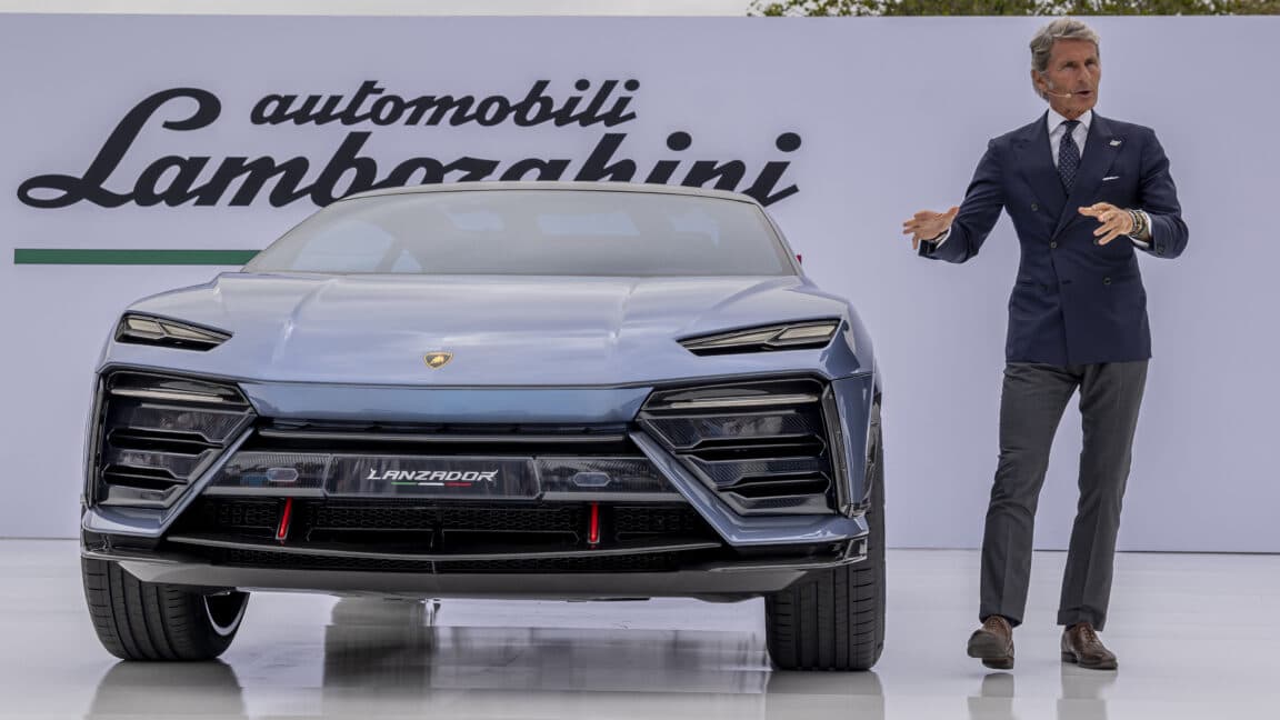 Süper otomobil alıcıları elektrikli araçları reddederken Lamborghini elektrikli Lanzador'u iptal ediyor