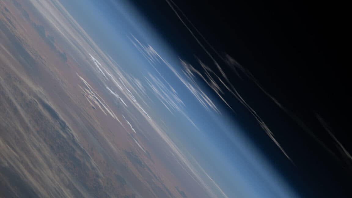 Astronotlar Ay'a doğru yola çıkarken Trump, NASA bütçesinde büyük kesinti yapılmasını önerdi