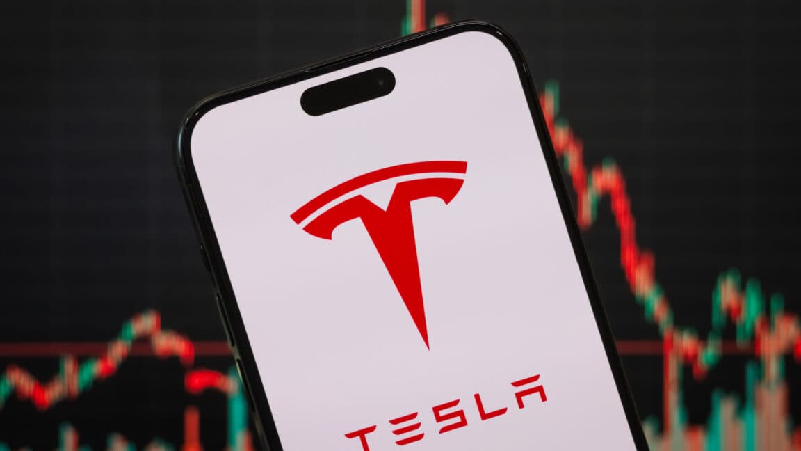 Tesla satışları ilk çeyrekte %6 arttı ancak şirketin aşırı üretim sorunu var