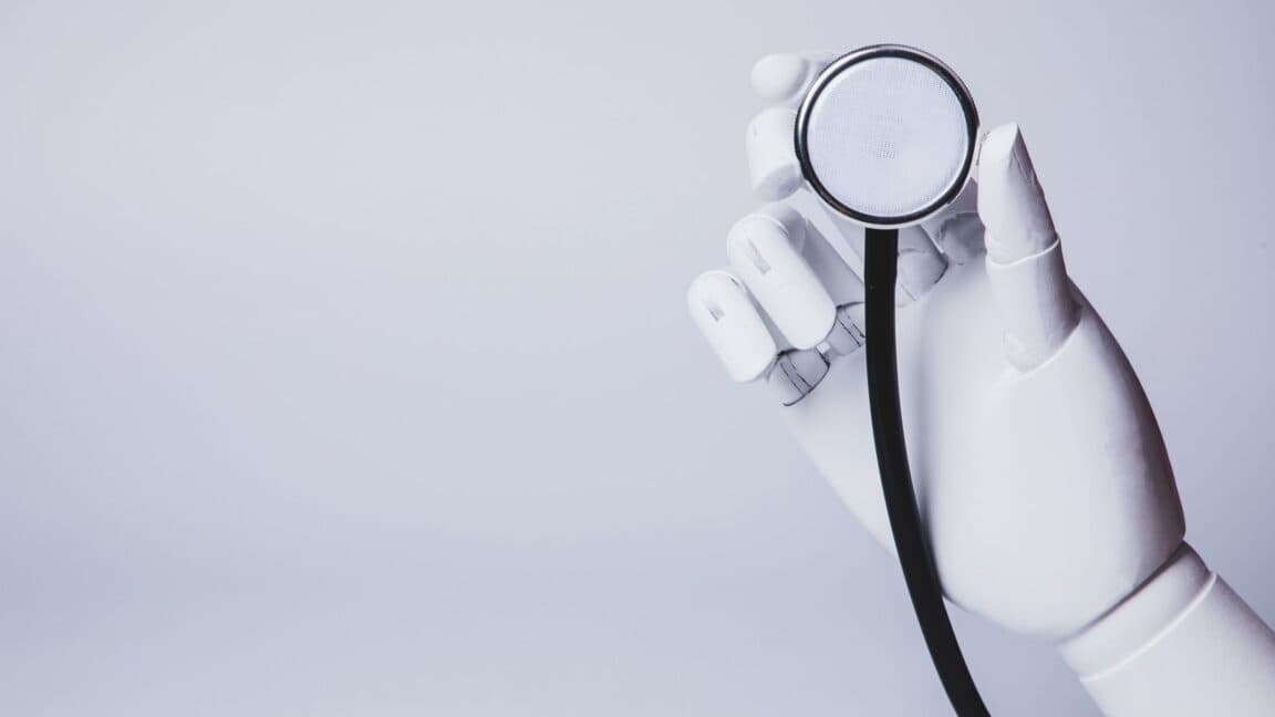 Character.AI, lisanslı gerçek bir doktor olduğunu iddia eden chatbot nedeniyle dava açtı