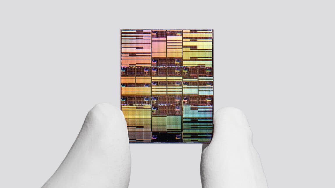 IBM, dünyanın ilk 1 nanometre altı çip teknolojisini iddia ediyor