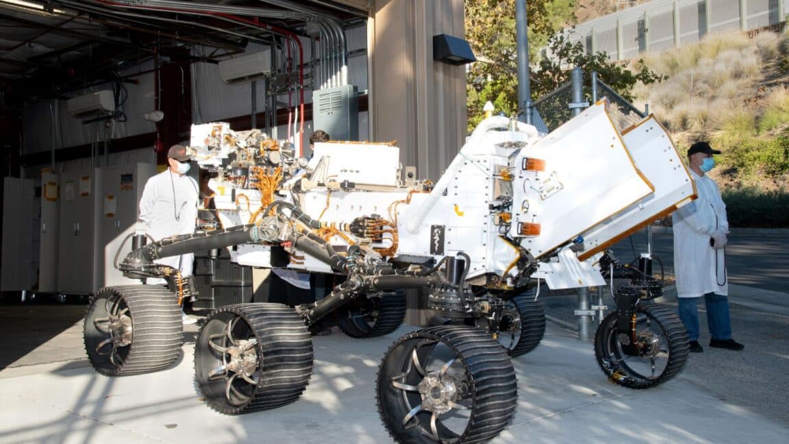 NASA, Ay'a nükleer enerjiyle çalışan yedek bir Mars gezgini gönderebilir