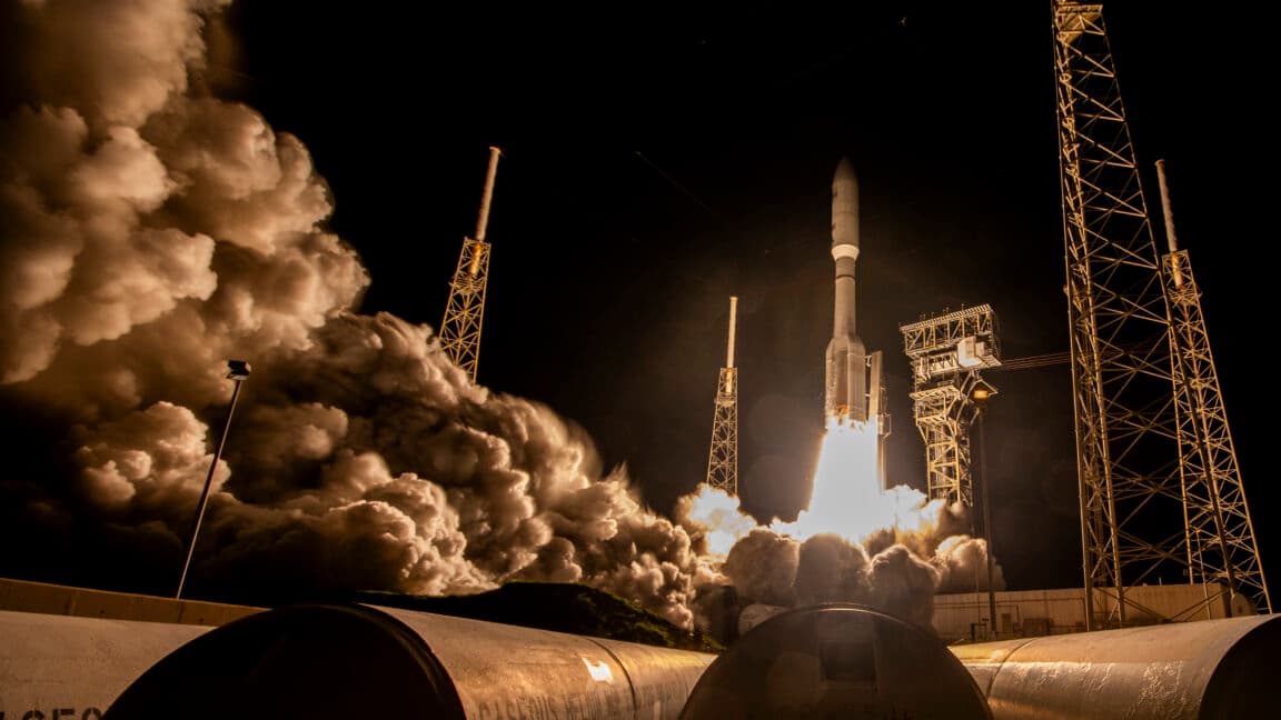 ULA'nın son altı Atlas V'si Boeing'in Starliner'ından başka hiçbir şeyi fırlatamaz